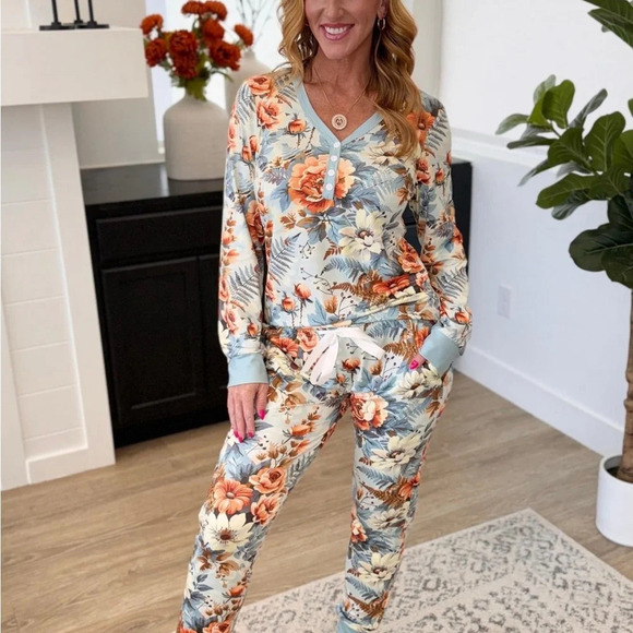 Shirley & Stone Blue Boho Floral‎ Blue Lounge Pajama Set for Women comfortable - Picture 9 of 12